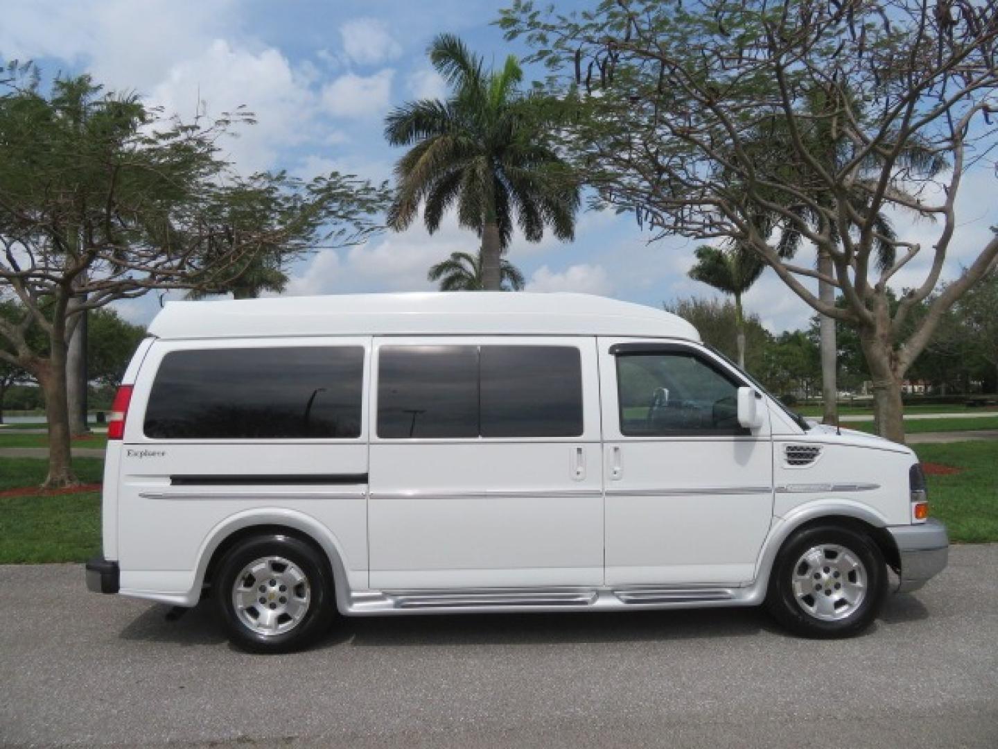 2010 White /Gray Chevrolet Express (1GNUGCD48A1) , located at 4301 Oak Circle #19, Boca Raton, FL, 33431, (954) 561-2499, 26.388861, -80.084038 - You are looking at a Gorgeous 2010 Chevy Express Handicap Wheelchair Conversion Van Explorer Limited SE with 31K Original Miles, Braun Century 750lb Side Entry Wheelchair lift, Tie Down System in the Floor, Rear Entertainment with Flat Screen TV/DVD, Leather Interior, Rear Power Folding Bench Seat/b - Photo#6